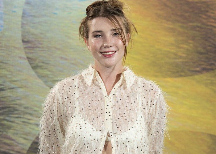 Gaia Wise: Age, Family, Husband, Movies and Rising Acting Career gaia wise