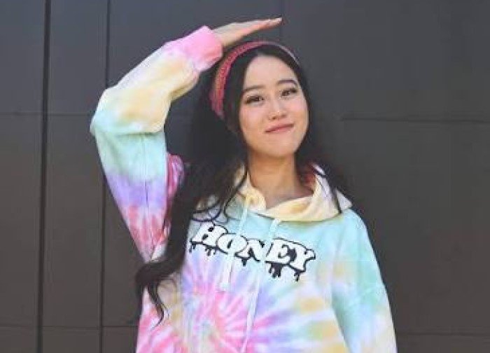Stephanie Soo: Age, Husband, Career, Rotten Mango, Podcasts and Net Worth stephanie soo